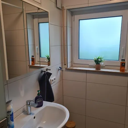 דירה Wellandhome - Business - 4 Single Beds אאלן