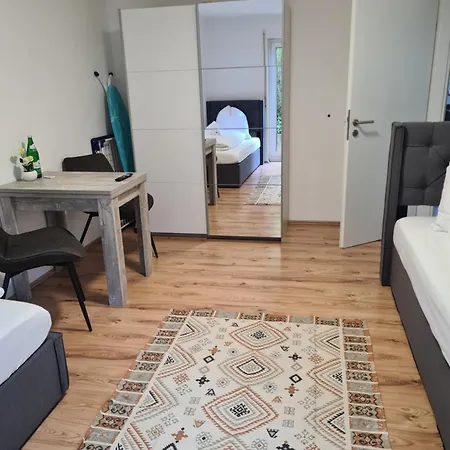 Apartmán Wellandhome - Business - 4 Single Beds Aalen
